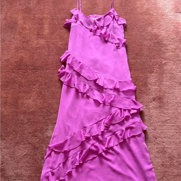 LOFT Dresses & Skirts - LOFT Ruffle Pink Maxi Dress
